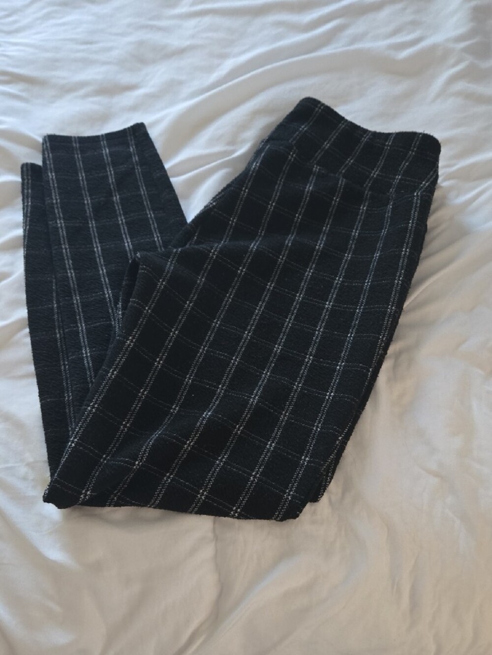 LuLaRoe Black Plaid High-Waist Leggings - Picture 10 of 10